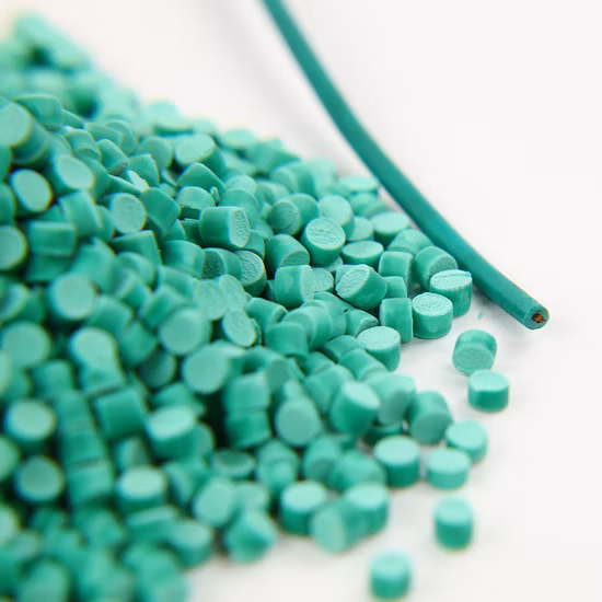 Gránulos de PVC de materia prima de partículas de PVC electrónico de aislamiento de precio de fábrica para cable de alambre
